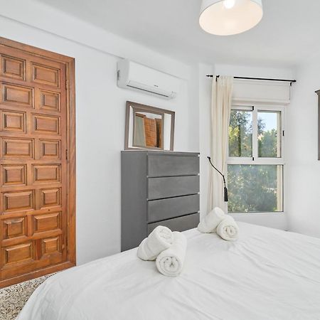 Bright And Spacious 2 Bed Apt Nerja Dış mekan fotoğraf