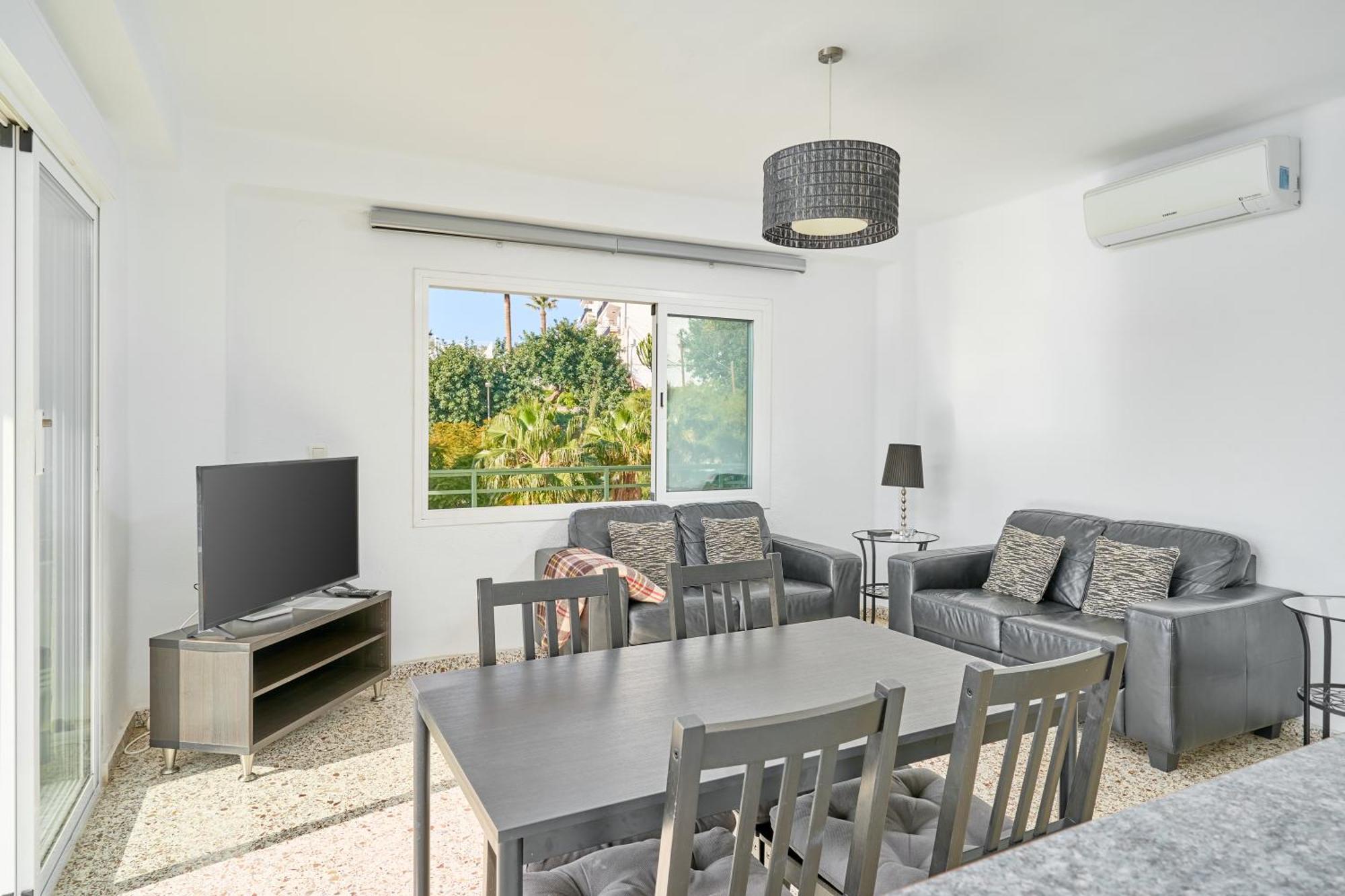 Bright And Spacious 2 Bed Apt Nerja Dış mekan fotoğraf
